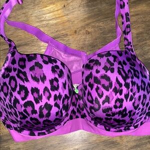 Cacique 44DD Purple Leopard Print Women's Bra 4 Hook Closure Padded
